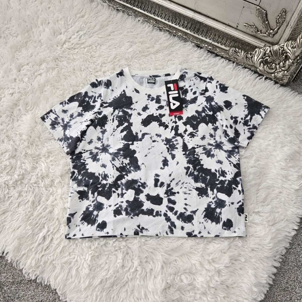 Fila Train and Gain T-Shirt Size Medium. New.